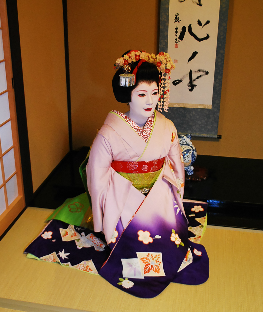 プロフィール